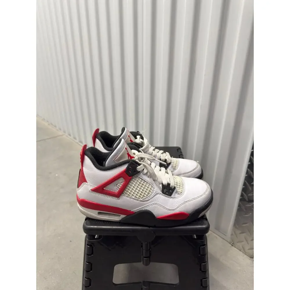 Jordan size 5y